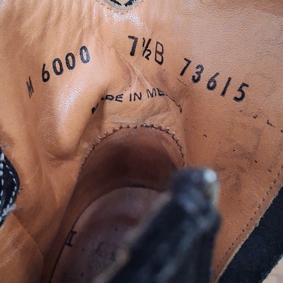 LUCCHESE Robyn Suede Ankle Bootie Boot Black 7.5 - Picture 16 of 16